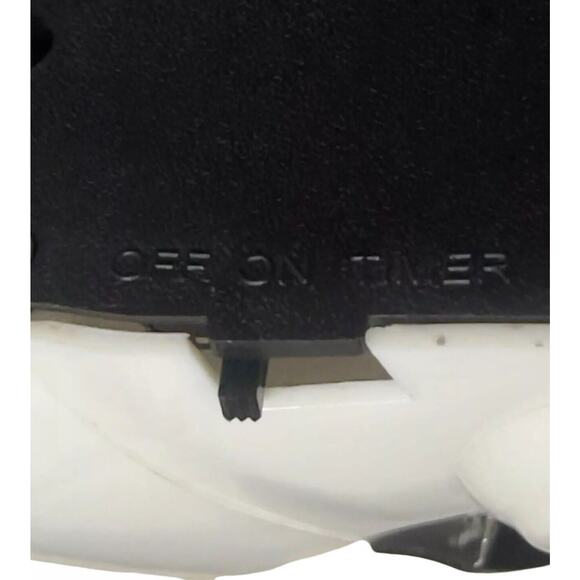 Star Wars Stormtrooper Night Light Helmet Lucas Films 3DlightFX Official Product - Picture 6 of 10